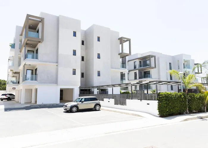 Cosmos C102 Apartment