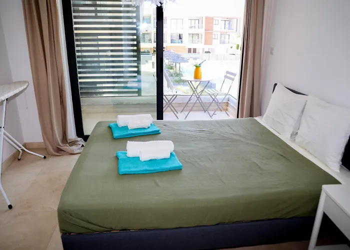 Cosmos C102 Apartment