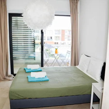 Cosmos C102 Апартаменты