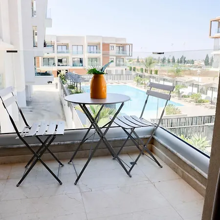 Cosmos C102 Lägenhet Paralimni